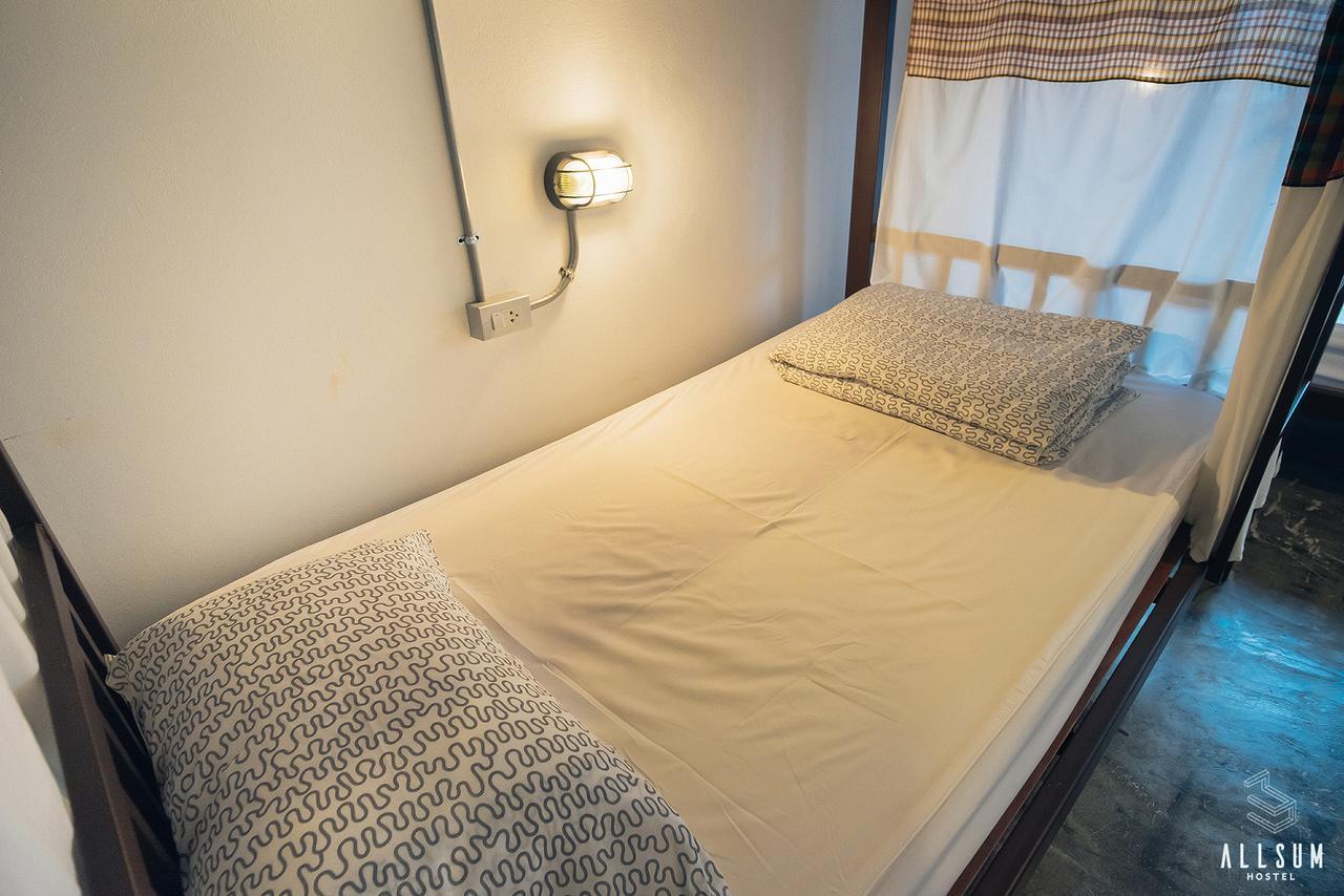 Allsum Hostel Ayutthaya Eksteriør billede